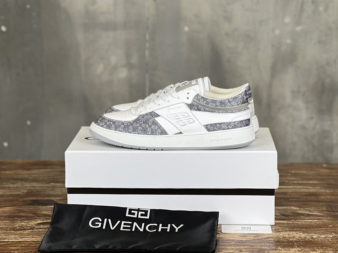 Givenchy Shoes Sneakers White Calfskin Cowhide TPU Spring Collection Low Tops