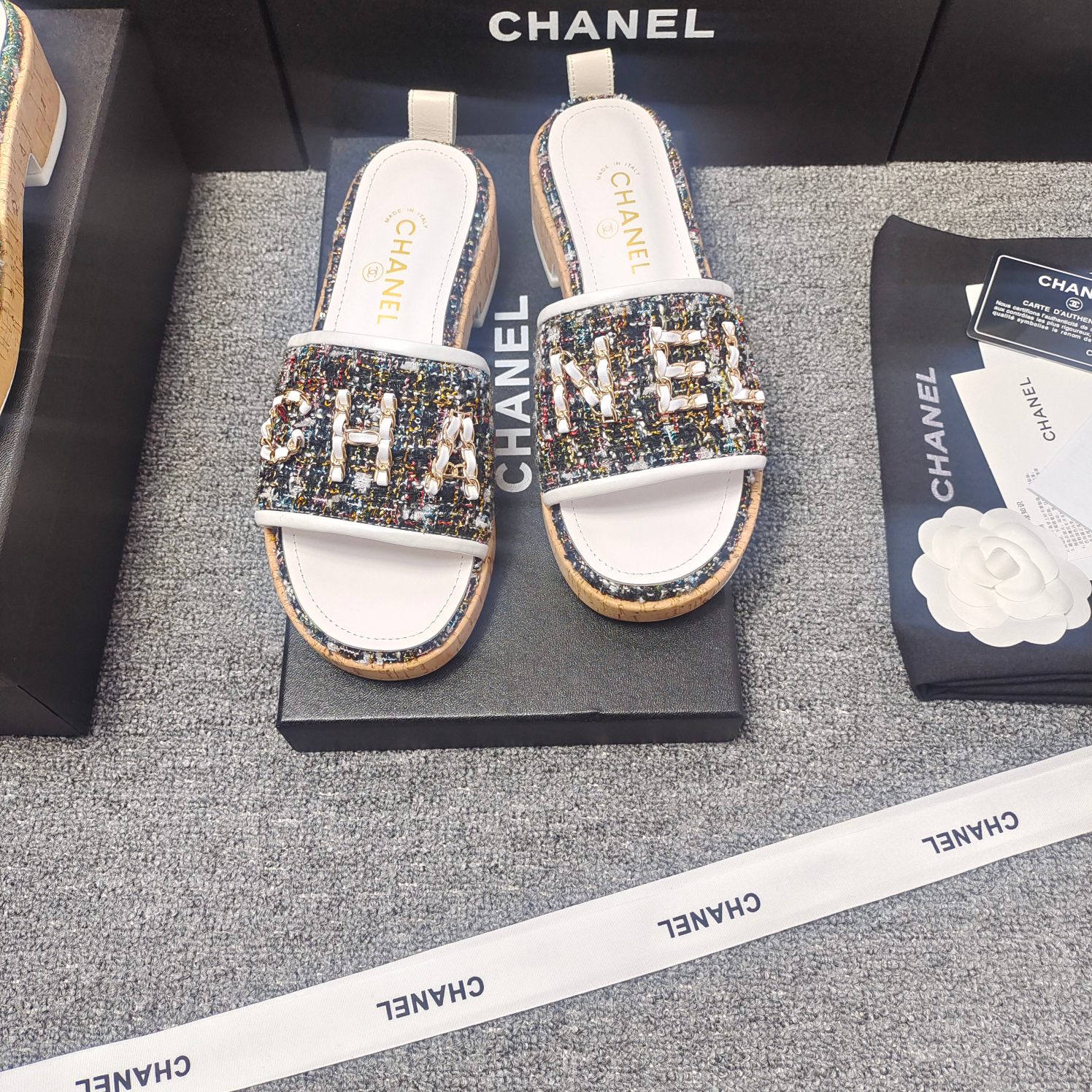 Chanel Scarpe Pantofole Venditori online
 Cuoio genuino Pelle di pecora Collezione Primavera/Estate Catene