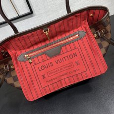 【顶级原单】 款号:N40600全钢狗扣 带163芯片 本款 Neverfull 小号手袋结合了经典设计与标志性 【顶级原单】 款号:N40600全钢狗扣 带163芯片 本款 Neverfull 小号手袋结合了经典设计与标志性
