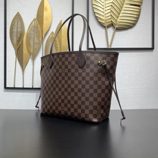 【顶级原单】款号:N40598新版钢狗扣 带163芯片 本款 Neverfull 中号托特包为 Damier Ebe 【顶级原单】款号:N40598新版钢狗扣 带163芯片 本款 Neverfull 中号托特包为 Damier Ebe