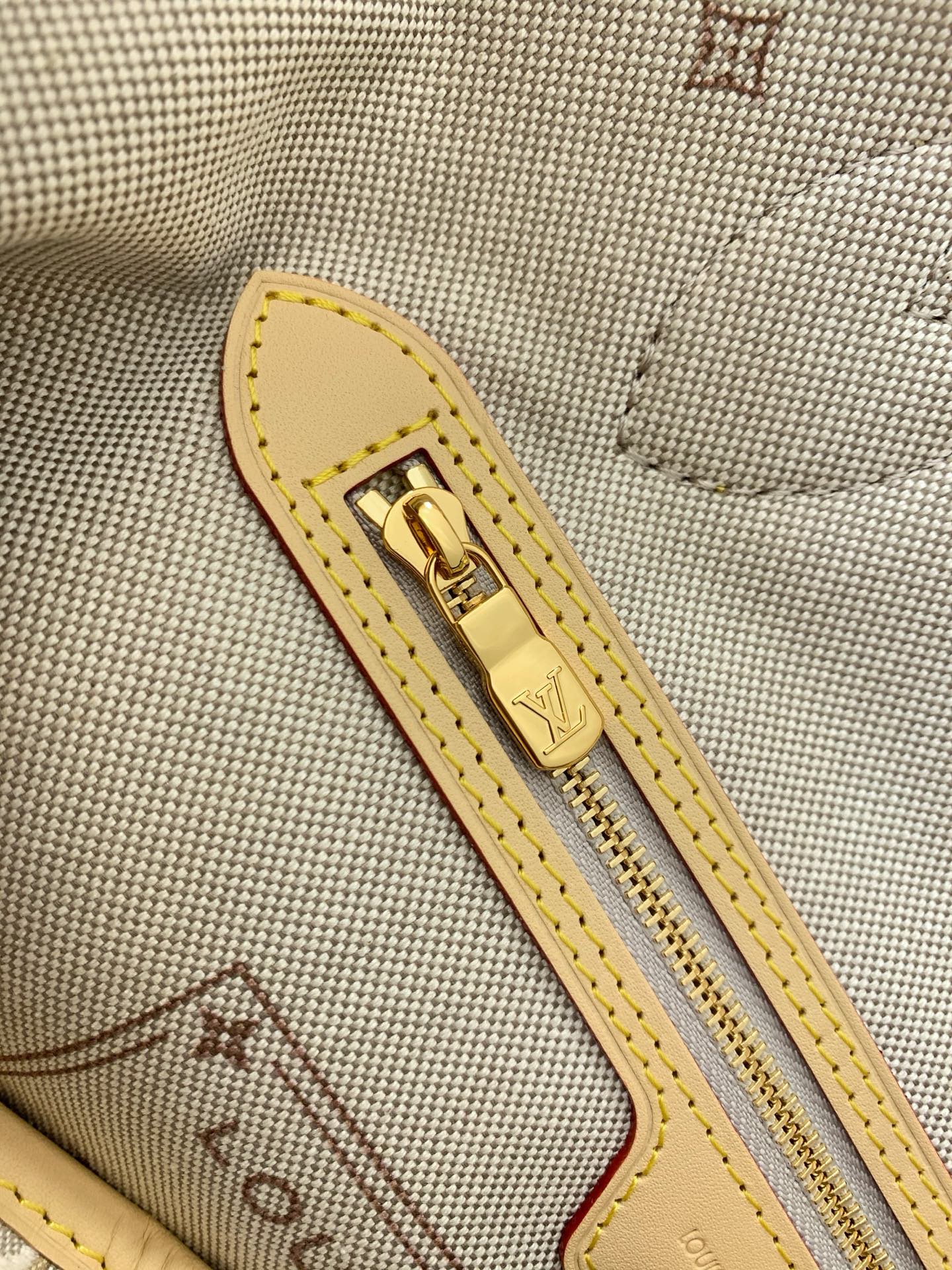 【顶级原单】 款号：M2A381  带163芯片    Neverfull MM系列被重新设计，适用于2026年秋冬系列