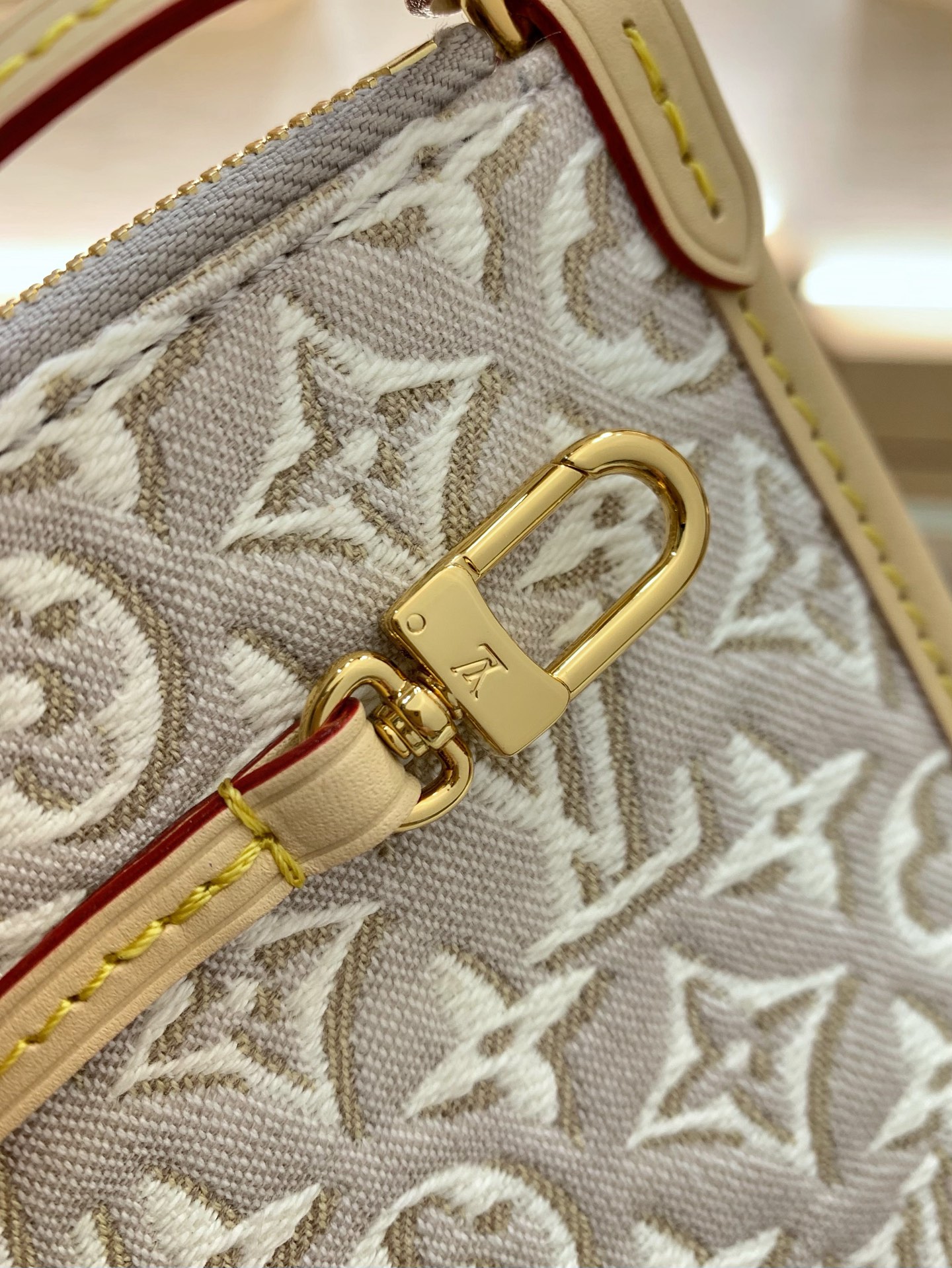 【顶级原单】 款号：M2A381  带163芯片    Neverfull MM系列被重新设计，适用于2026年秋冬系列