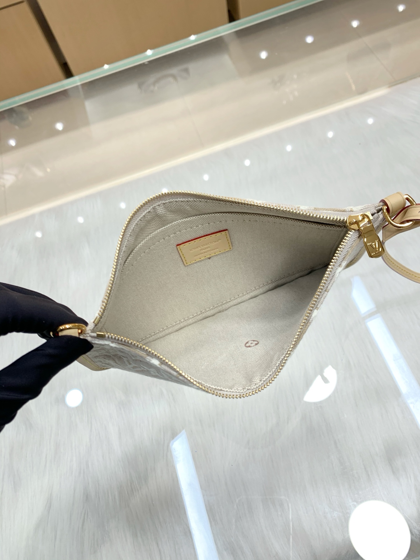 【顶级原单】 款号：M2A381  带163芯片    Neverfull MM系列被重新设计，适用于2026年秋冬系列