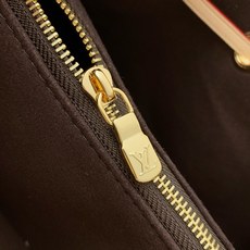 【顶级原单】款号:M29537 带163芯片 Nano Frivole 手袋向经典 Noé 手袋采撷灵感,以别具巧 【顶级原单】款号:M29537 带163芯片 Nano Frivole 手袋向经典 Noé 手袋采撷灵感,以别具巧