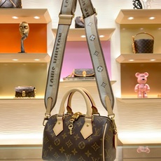 【顶级原单】 款号:M46222 带163芯片 本款 Speedy Bandoulière 20 手袋向品牌经典旅 【顶级原单】 款号:M46222 带163芯片 本款 Speedy Bandoulière 20 手袋向品牌经典旅