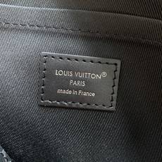 【顶级原单】款号:M45936 带163芯片 Keepall 旅行袋浓缩经典构型,成就此款潮流都市手袋。侧面设计趣味 【顶级原单】款号:M45936 带163芯片 Keepall 旅行袋浓缩经典构型,成就此款潮流都市手袋。侧面设计趣味