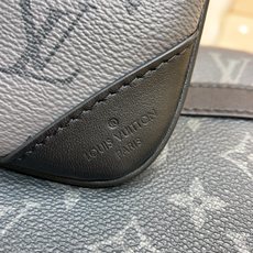 【顶级原单】款号:M69443 带163芯片 Trio 邮差包由 Monogram Eclipse 帆布与 Mon 【顶级原单】款号:M69443 带163芯片 Trio 邮差包由 Monogram Eclipse 帆布与 Mon