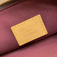 【顶级原单】款号:M29628 带163芯片 本款 All In 中号手袋采用 Monogram 帆布塑造水桶包构 【顶级原单】款号:M29628 带163芯片 本款 All In 中号手袋采用 Monogram 帆布塑造水桶包构