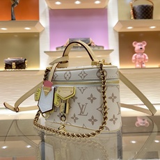 【顶级原单】款号:M29782 带163芯片 Vanity Chain Pouch 手袋自路易威登典藏硬箱汲取灵 【顶级原单】款号:M29782 带163芯片 Vanity Chain Pouch 手袋自路易威登典藏硬箱汲取灵