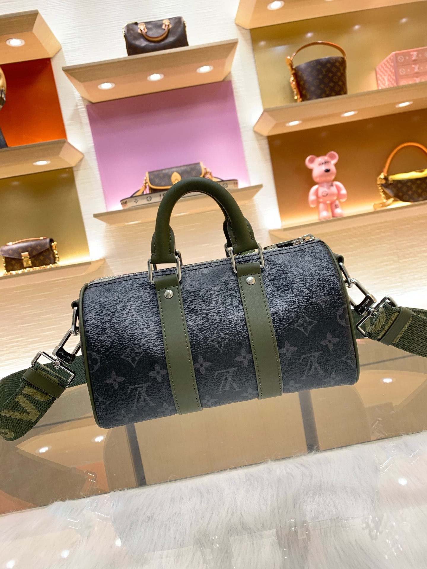 【顶级原单】款号:M28638 带163芯片 本款 Keepall Bandoulière 25 手袋溯源 200 【顶级原单】款号:M28638 带163芯片 本款 Keepall Bandoulière 25 手袋溯源 200