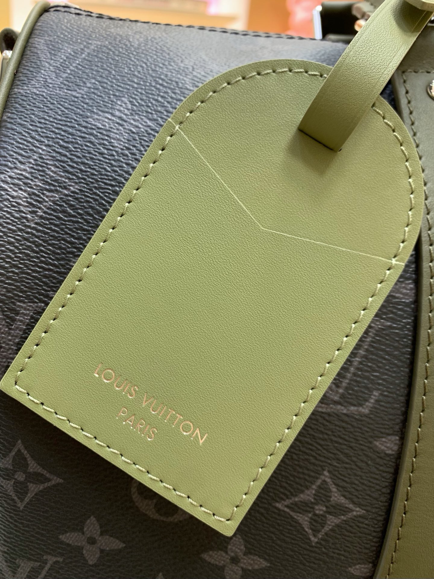 【顶级原单】款号:M28639 带163芯片 本款 Keepall Bandoulière 35 手袋采用 Mon 【顶级原单】款号:M28639 带163芯片 本款 Keepall Bandoulière 35 手袋采用 Mon