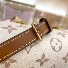 【顶级原单】款号:M29781 带163芯片 LV Crafty 系列焕新推出 Nano Speedy 手袋,为经典 【顶级原单】款号:M29781 带163芯片 LV Crafty 系列焕新推出 Nano Speedy 手袋,为经典
