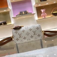 【顶级原单】款号:M29781 带163芯片 LV Crafty 系列焕新推出 Nano Speedy 手袋,为经典 【顶级原单】款号:M29781 带163芯片 LV Crafty 系列焕新推出 Nano Speedy 手袋,为经典