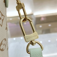 【顶级原单】款号:M2A465 带163芯片 本款 Neverfull Inside Out BB 手袋焕新呈现 【顶级原单】款号:M2A465 带163芯片 本款 Neverfull Inside Out BB 手袋焕新呈现
