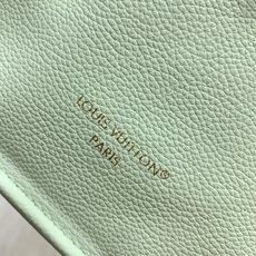 【顶级原单】款号:M2A465 带163芯片 本款 Neverfull Inside Out BB 手袋焕新呈现 【顶级原单】款号:M2A465 带163芯片 本款 Neverfull Inside Out BB 手袋焕新呈现
