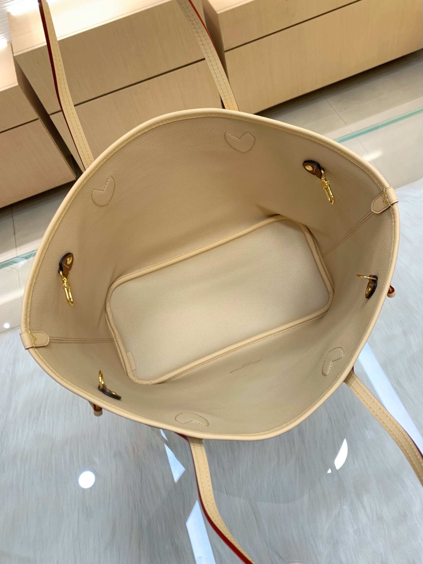 【顶级原单】款号：M2A095  带163芯片    LV Crafty 系列焕新演绎 House 品牌的 Monogr