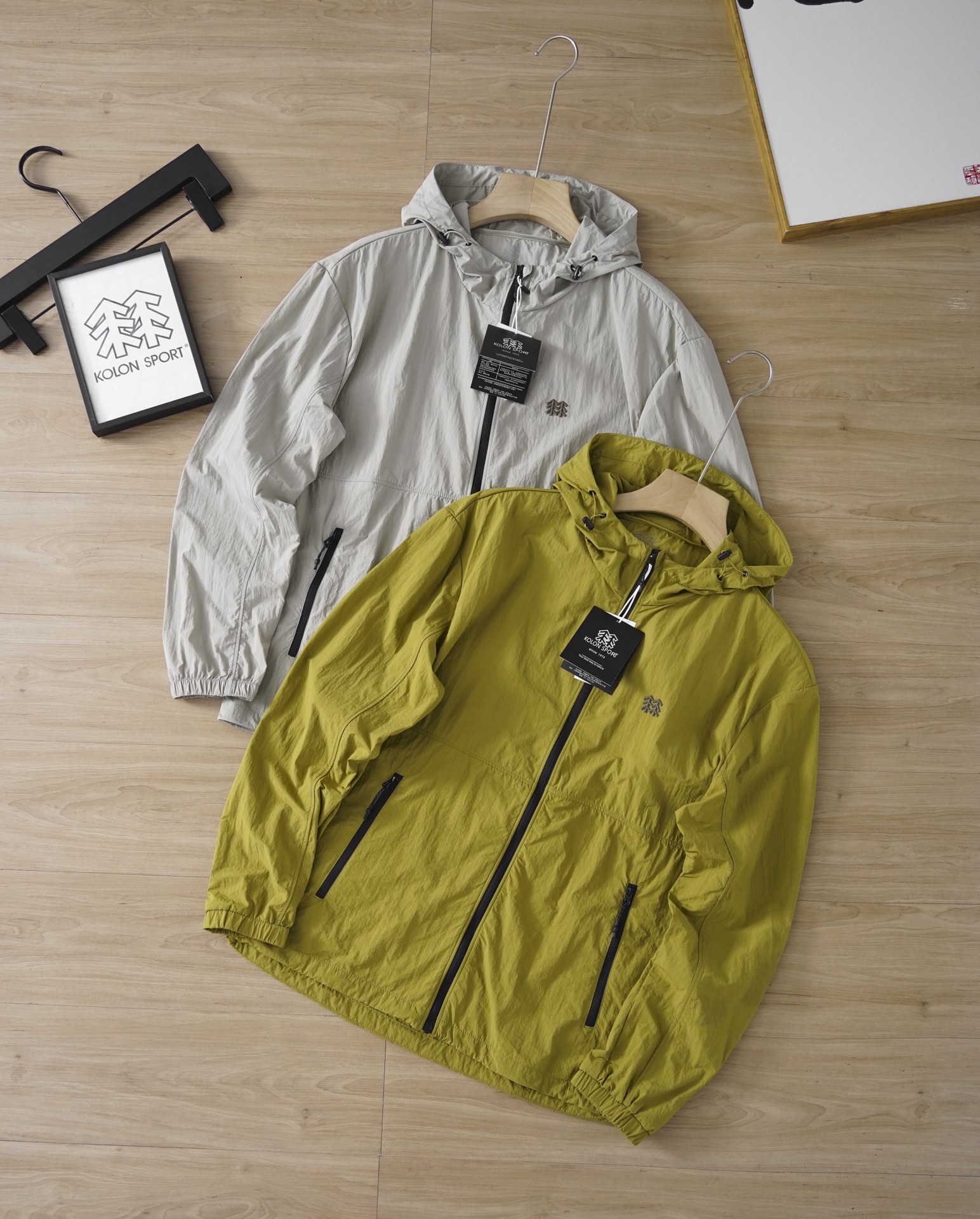 Kolon Sport Chaqueta Ligera con Protección Solar UPF para Hombre y Mujer 7 i1717070295 9286 6