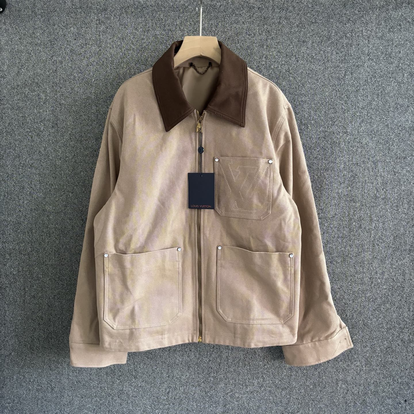 NO:307284,* New spring and summer style blue striped casual trousers, custom comfortable cotton striped fabric, elastic elastic waistband, waist brand letter embroidery, font style, feather embellishment at the legs Size, alexander wang19860909*  春夏新款 蓝色条纹休闲长裤,定制舒适棉质条纹面料,弹力松紧带腰围,腰头品牌字母刺绣,字版型,裤脚处羽毛点缀 码数,,alexander wang,Women's clothing