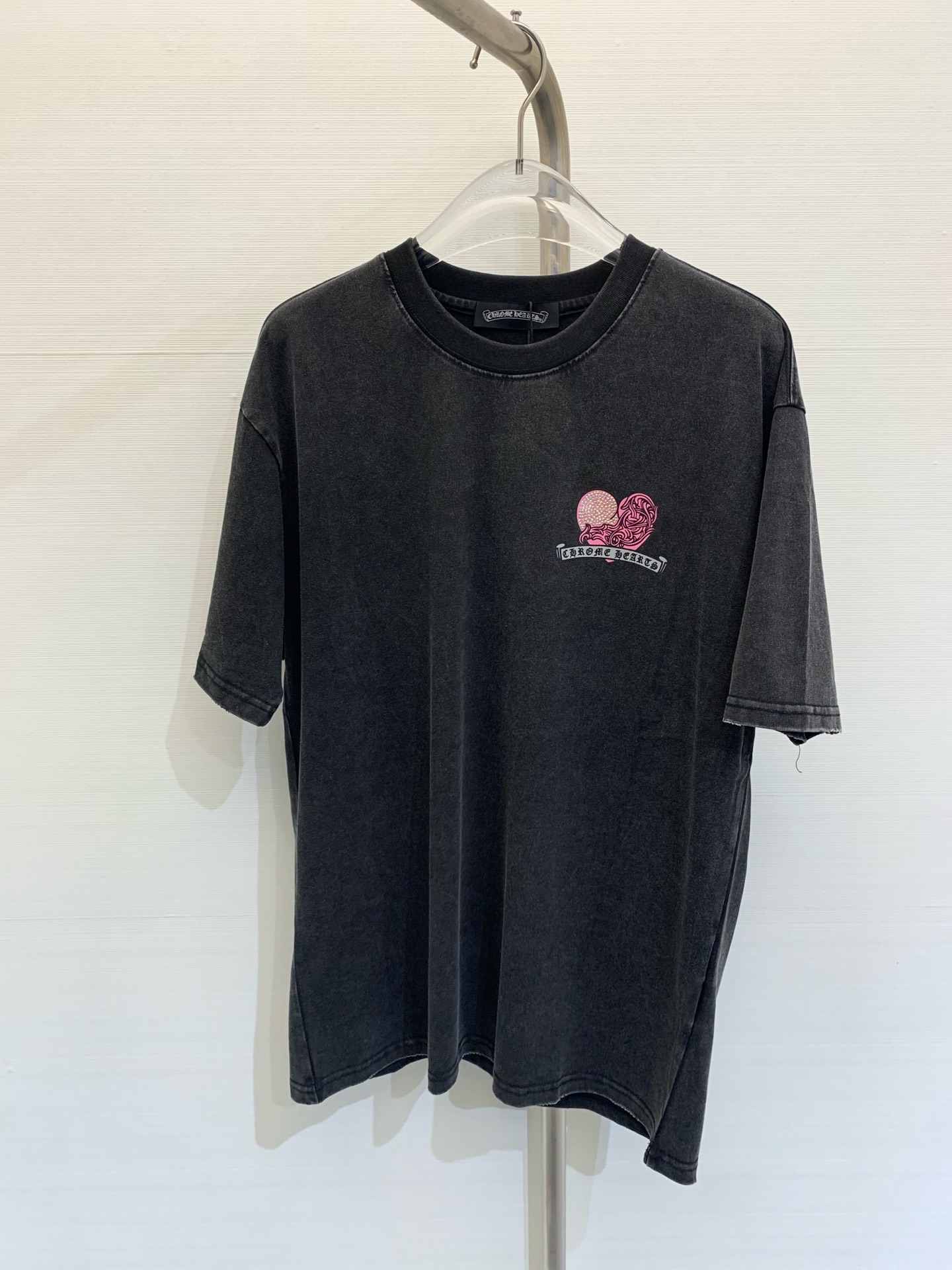 NO:307778,Crowxin New early spring model Heavy industry payment!  Cross ironing diamond wash water short-sleeved shirt, high-end wash water!  !  Custom high-quality high-quality fabrics, synchronous codes, chrome hearts, T-shirt, alexander wang19860909克罗心  早春新款 重工款！十字架烫钻洗水短袖恤,洗水高版本！！定制高克重环保优质顶级面料,,同步 码数,,chrome hearts,T-shirt,alexander wang,Women's clothing
