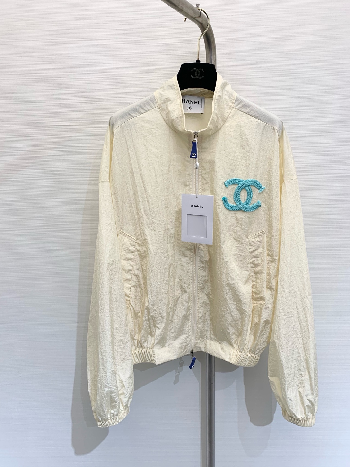 NO:308301,* New spring style, medieval series, yellow trench coat, summer sun protection, and early spring wear, it is good to wear outside, worth buying!  yard count, jackets & coats,alexander wang19860909*  春季新款 中古系列 黄色冲风衣外套,夏日防晒,早春外穿都不错,值得入手！ 码数,,jackets & coats,alexander wang,Women's clothing
