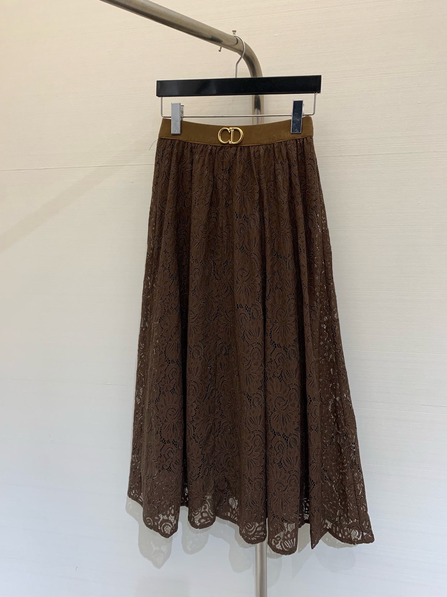 NO:311428,Dio* 2025 Spring and Summer New CD waist high-waist yarn skirt, double-layer design, bright diamond design, bleaching feeling of upper body blingbling, customized YB imported mesh material, elegant and moving, skin-friendly and breathable, the first choice for high-end outfits Color black brown SMLXL,,dior, skirts, alexander wang19860909Dio* 2025 春夏新款 CD腰头高腰纱裙,双层设计,内衬亮钻设计,上身blingbling的感觉隐隐发现,定制YB进口网纱材质,飘逸动人,亲肤透气,高级感穿搭首选 颜色黑色 咖色 码数SMLXL,,dior,skirts,alexander wang,Women's clothing