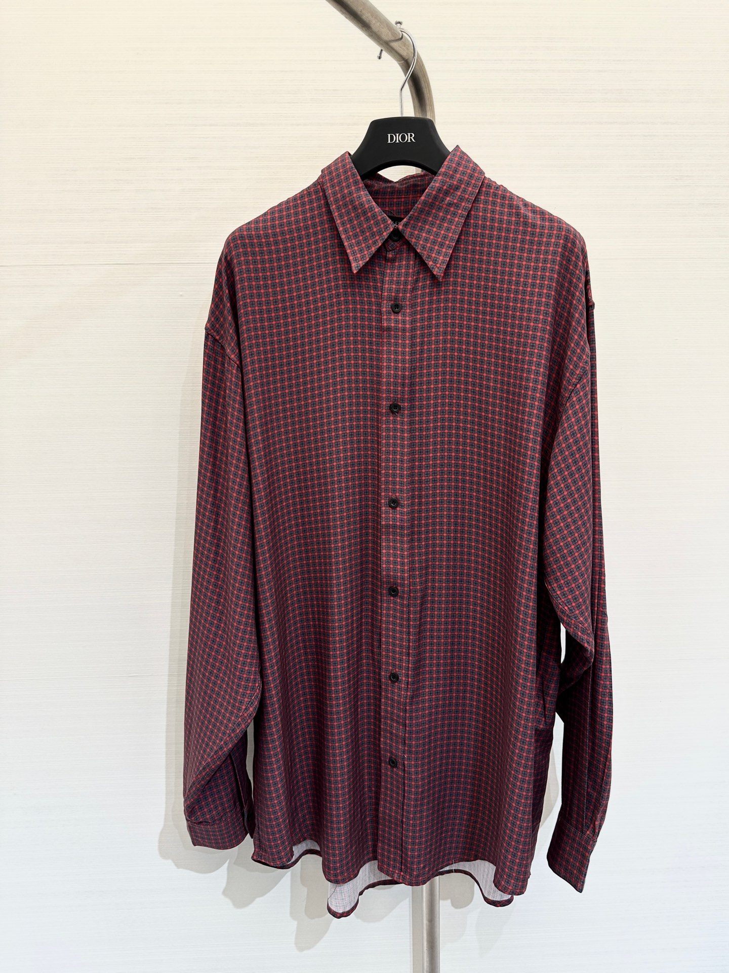 NO:312978,New spring and summer style draped plaid oversized shirt, exclusive custom plaid vintage jersey, plaid and flower tailoring, laundry washing and aging process, loose style, same style for men and women, highest version, dark burgundy, yards, shirts, alexander wang19860909春夏新款 垂坠格纹大廓形衬衫,独家定做格纹复古平纹布,对格对花剪裁,成衣洗水做旧工艺,宽松版型 男女同款,最高版本 颜色暗酒红 码数,,shirts,alexander wang,Women's clothing