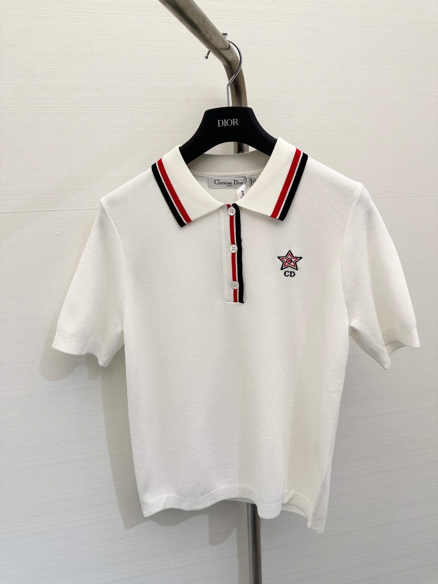 NO:312979,Early spring new style tennis style striped lapel contrasting sleeveless knitted vest size, alexander wang19860909早春新款 网球风 条纹翻领撞色无袖针织背心 码数,,alexander wang,Women's clothing