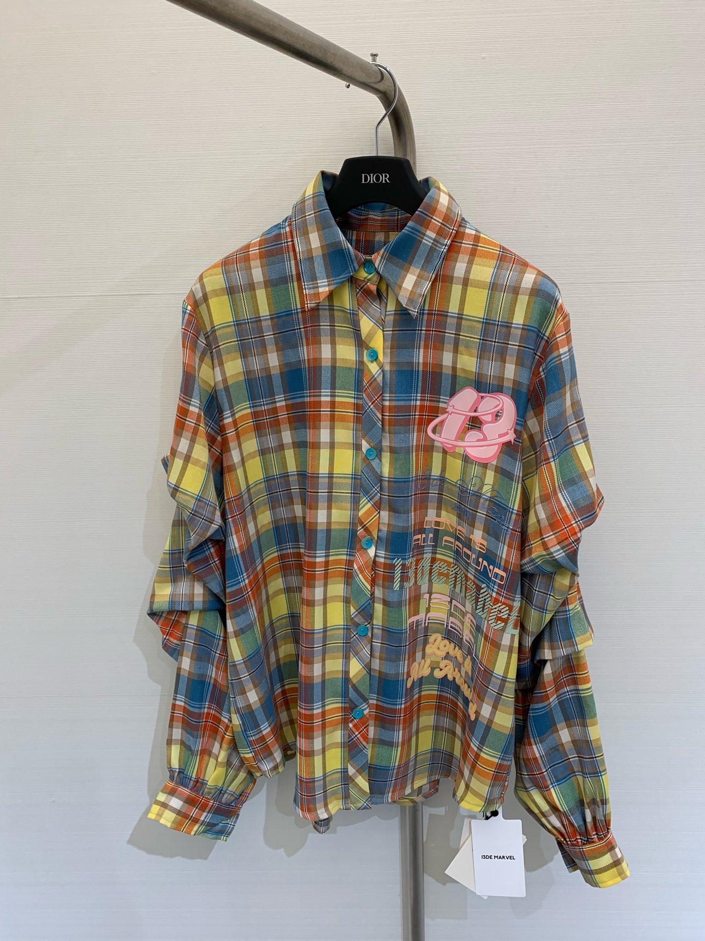 NO:318224,New summer style rainbow plaid shirt jacket, rainbow letter critical hit, dopamine color awakening, macaron contrast plaid, colorful letter offset printing design, spring and summer layered ceiling, single wear with denim shorts, all of which are very American retro campus style. Size, shorts, jackets & coats, alexander wang19860909夏季新款 彩虹格子衬衣外套,彩虹字母暴击,多巴胺配色觉醒,马卡龙撞色格子,炫彩字母胶印设计 ,春夏叠穿天花板,单穿配牛仔短裤内搭白,都很美式复古校园风 码数,,shorts,jackets & coats,alexander wang,Women's clothing