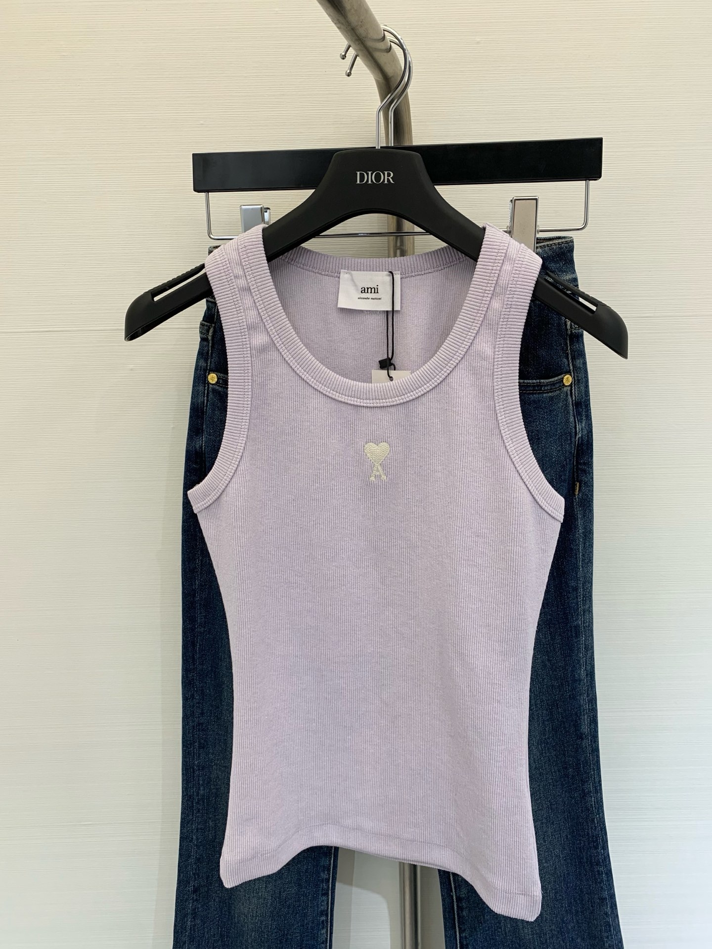 NO:329004,* New summer style knitted collar vest, classic heart-shaped embroidery on the chest, super tight knitted fabric, this year's giant taro purple, and the upper body looks super white!  Alexander wang19860909*  夏季新款 针织领背心 胸前经典字心型刺绣 刺绣超紧实针织面料,今年巨香芋紫,上身超显白！ 码数,,alexander wang,Women's clothing