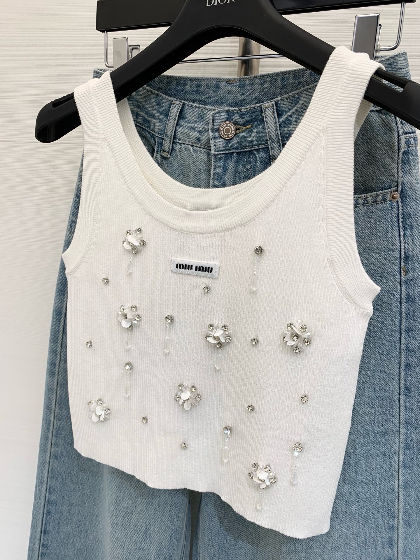 Miu Miu Rhinestone Embellished Vest - Handmade, Slim Fit, Versatile Style 4 i1745765407577 4491 0 2