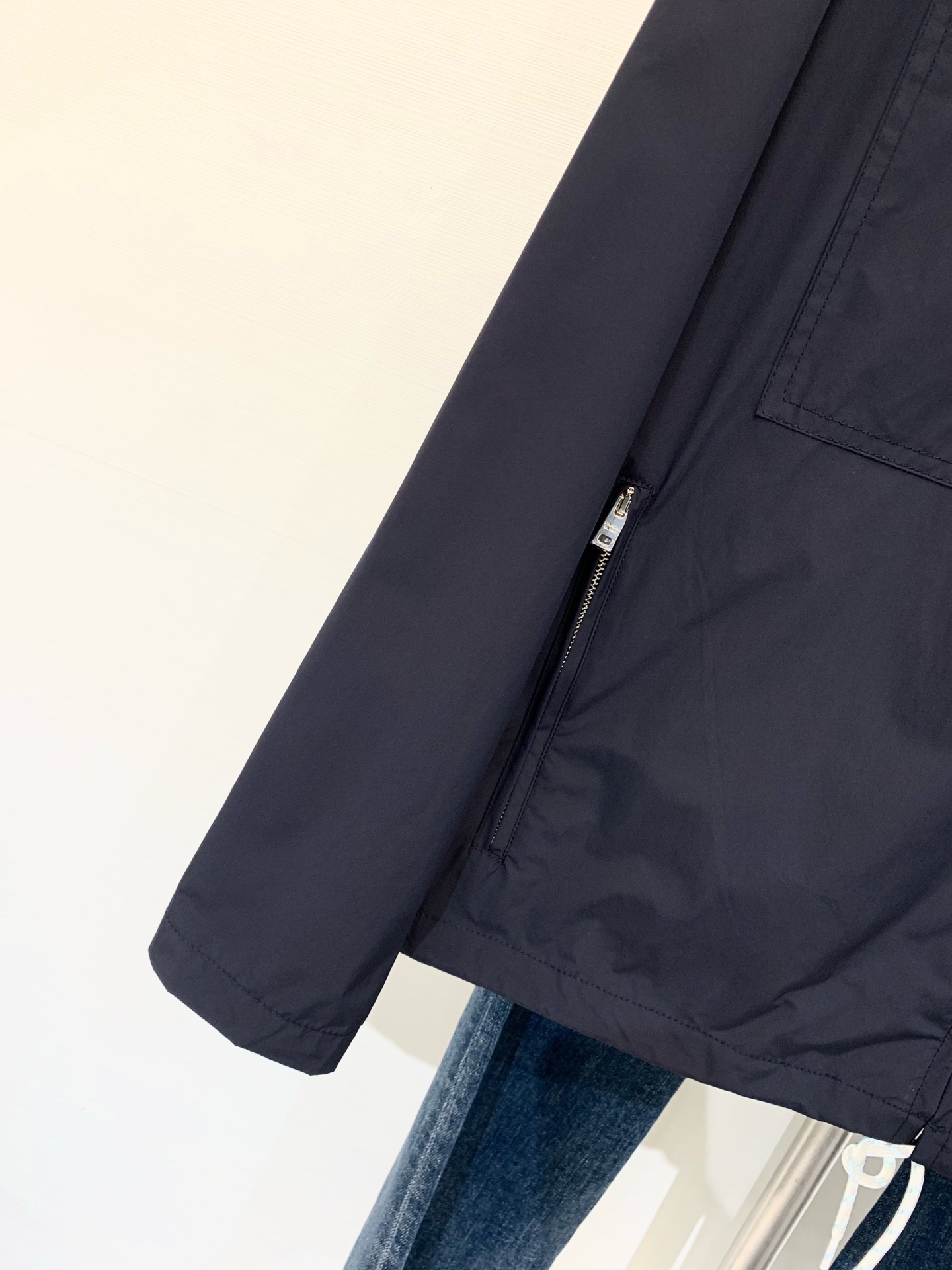 Prada 2025 Summer Hooded Sunscreen Jacket - Stylish & Comfortable 5 i1746034246499 4335 0 3