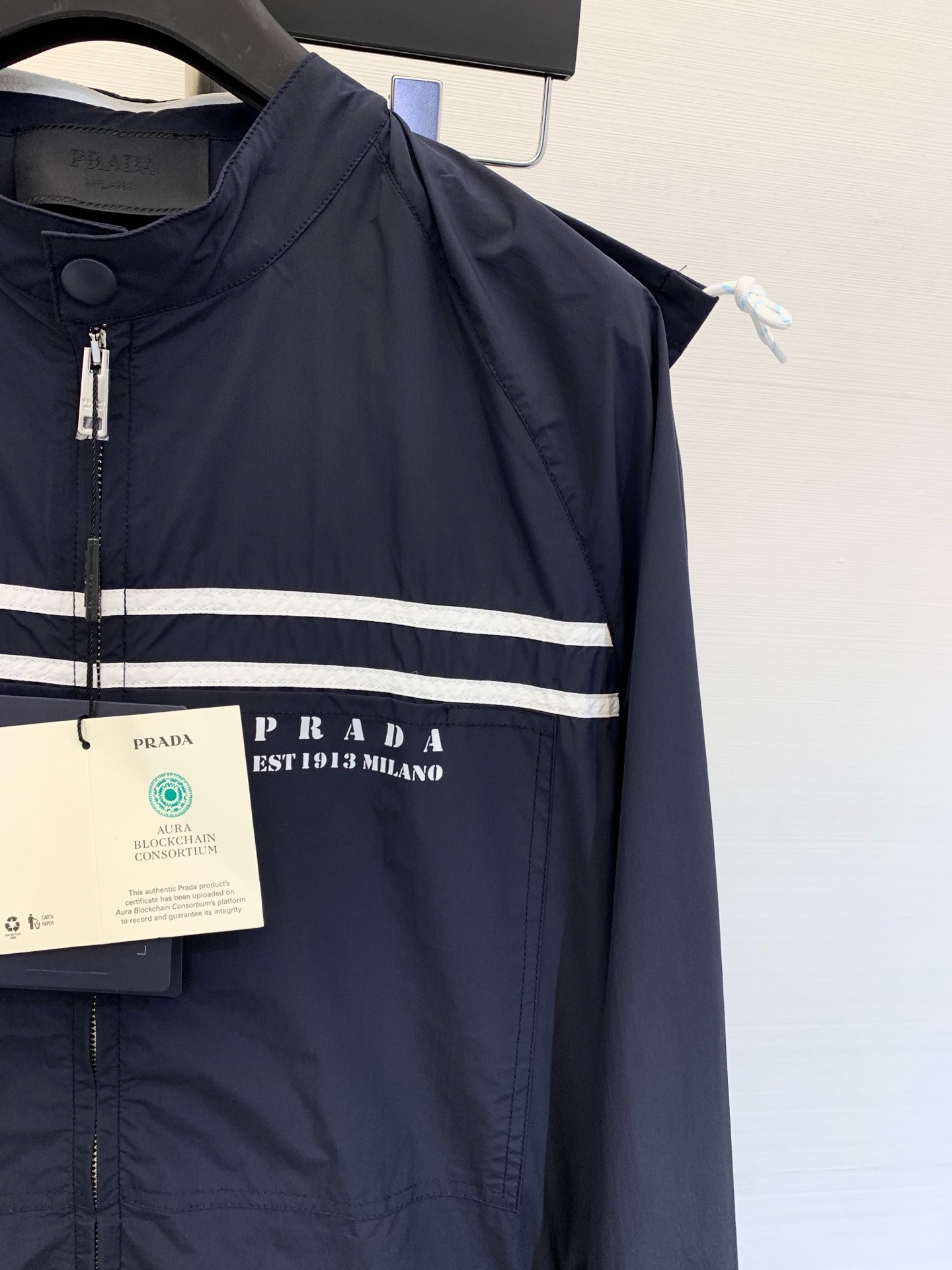 Prada 2025 Summer Hooded Sunscreen Jacket - Stylish & Comfortable 4 i1746034246844 1623 0 2