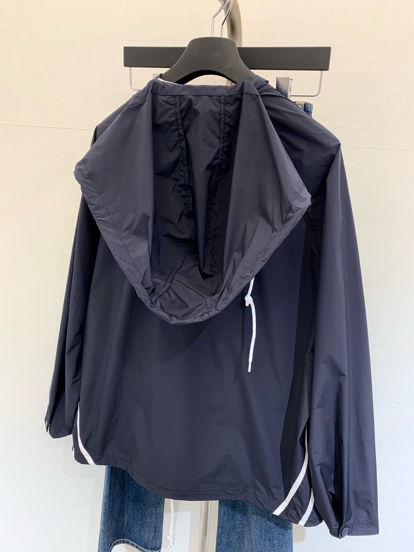 Prada 2025 Summer Hooded Sunscreen Jacket - Stylish & Comfortable 9 i1746034247431 4631 0 6