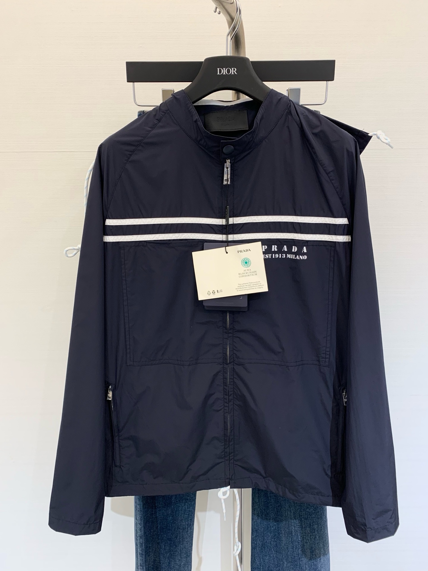 Prada 2025 Summer Hooded Sunscreen Jacket - Stylish & Comfortable 2 i1746034248339 1893 0 0