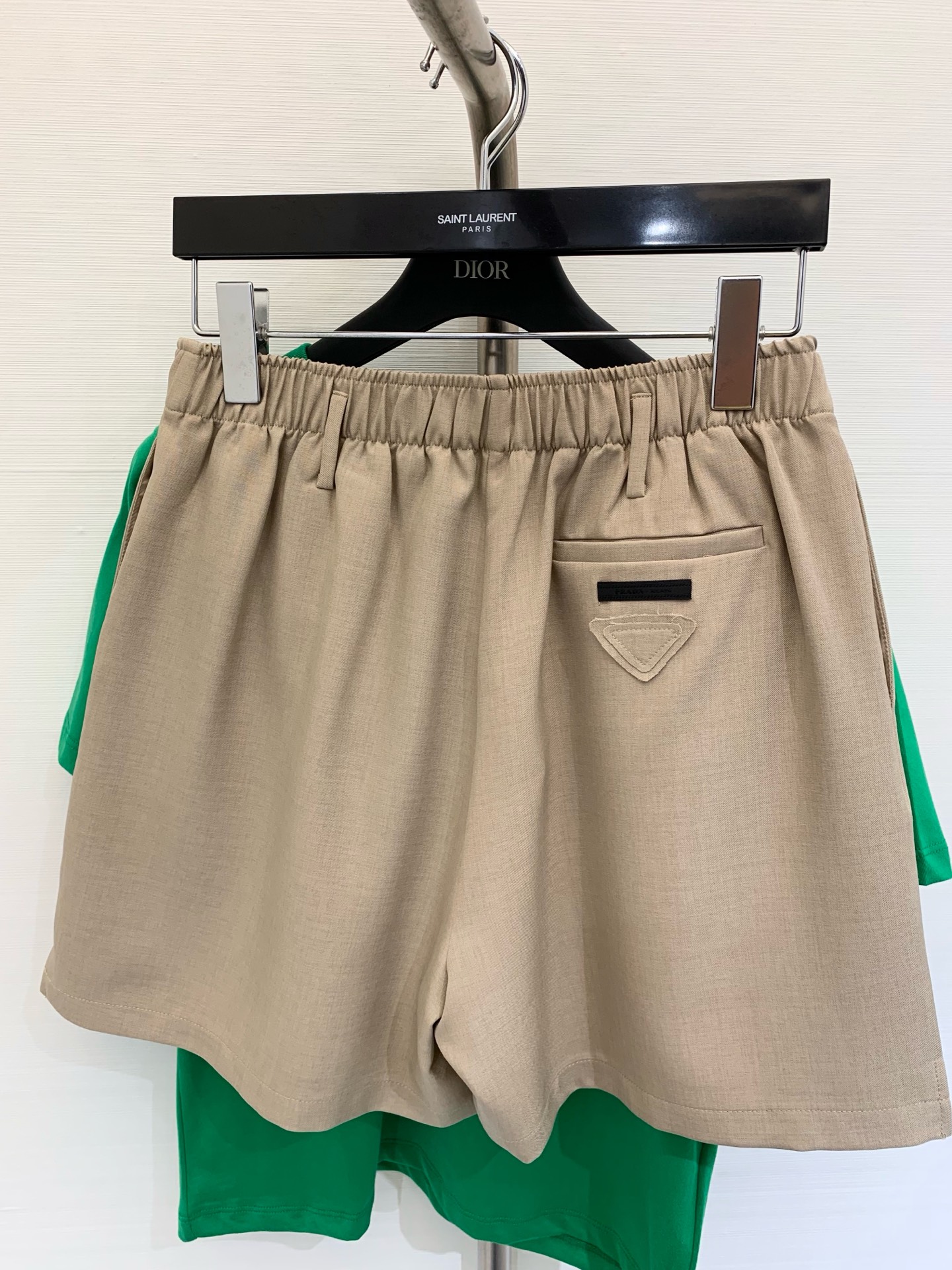 Prada 2025 Summer Khaki Casual Shorts - Comfortable & Stylish 5 i1746034605885 8306 0 3