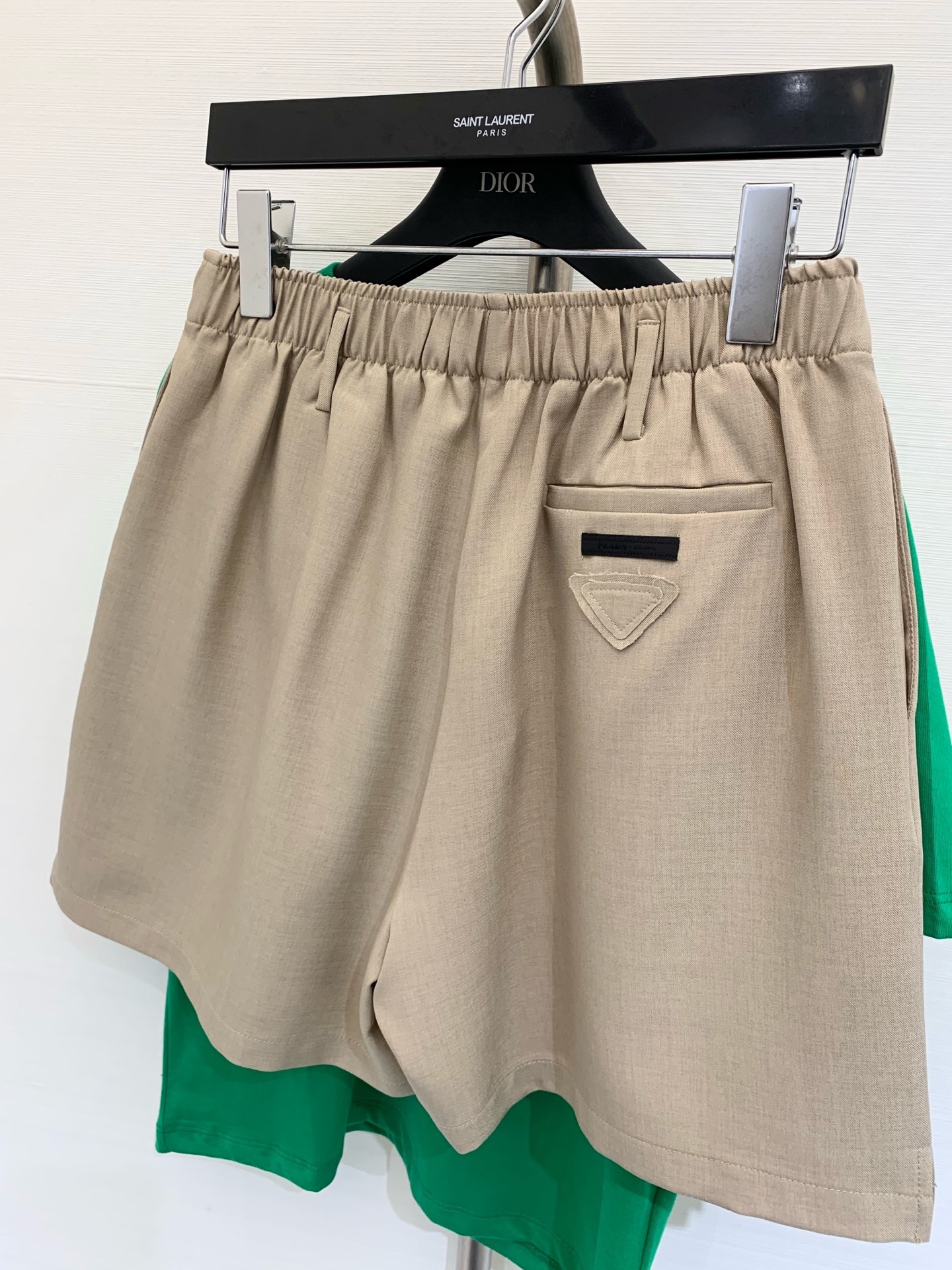 Prada 2025 Summer Khaki Casual Shorts - Comfortable & Stylish 6 i1746034608104 2385 0 4