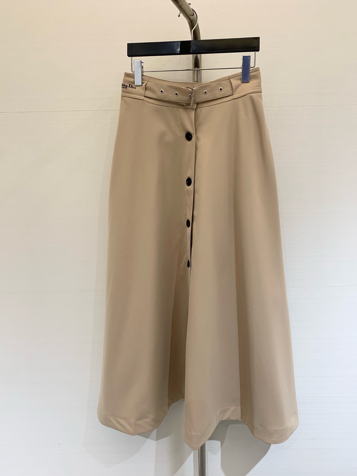 NO:418948,New summer style belt skirt with cotton fabric full texture oversized skirt design elegant temperament everyday, unique charm of the upper body color black khaki white size, skirts, alexander wang19860909夏季新款 腰带半裙 采用棉面料 质感十足 超大裙摆设计 优雅气质 日常都 上身独显魅力 颜色黑色 卡其 白色 码数,,skirts,alexander wang,Women's clothing