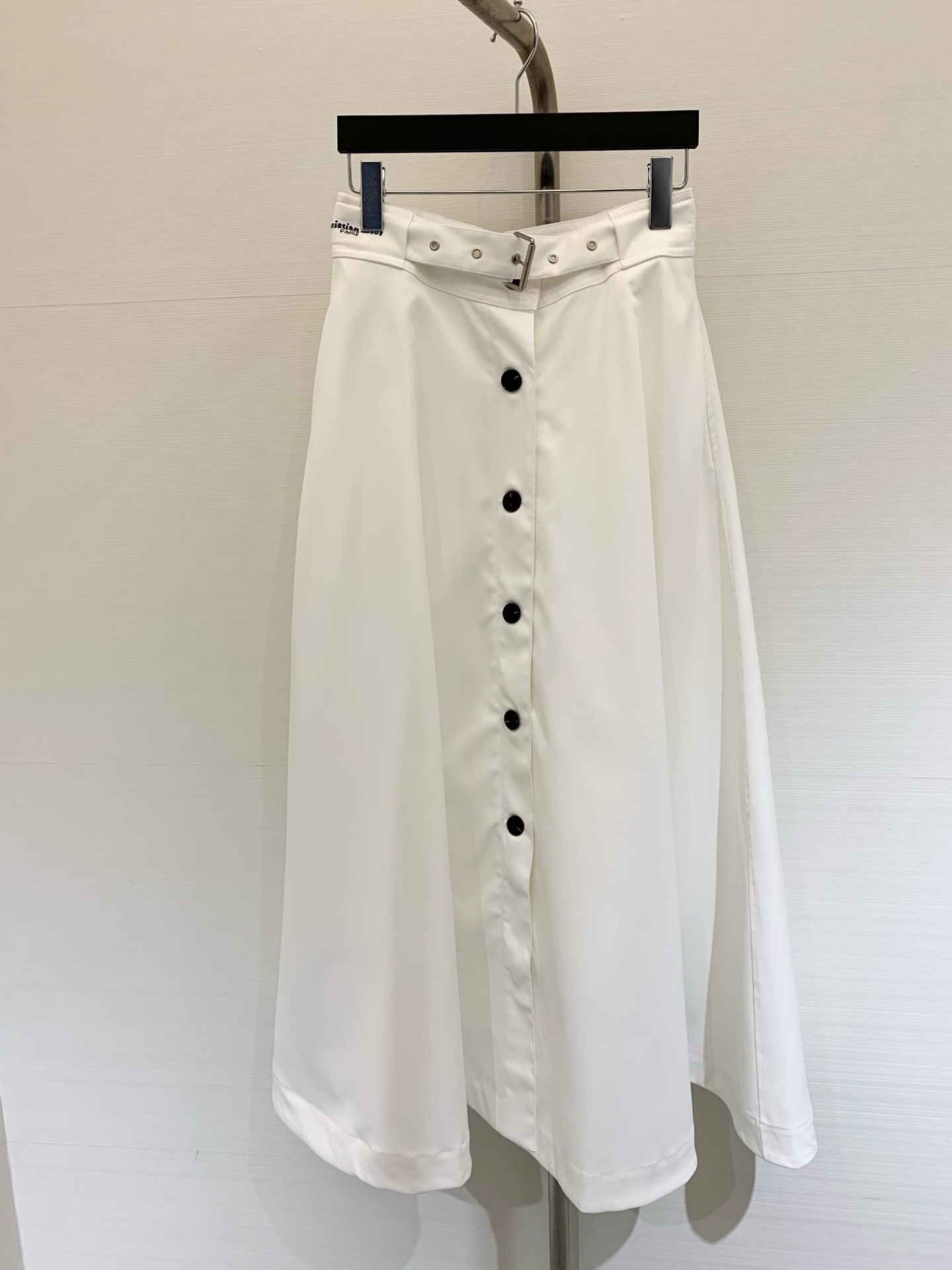 NO:418970,New summer style belt skirt with cotton fabric full texture oversized skirt design elegant temperament everyday, unique charm of the upper body color black khaki white size, skirts, alexander wang19860909夏季新款 腰带半裙 采用棉面料 质感十足 超大裙摆设计 优雅气质 日常都 上身独显魅力 颜色黑色 卡其 白色 码数,,skirts,alexander wang,Women's clothing