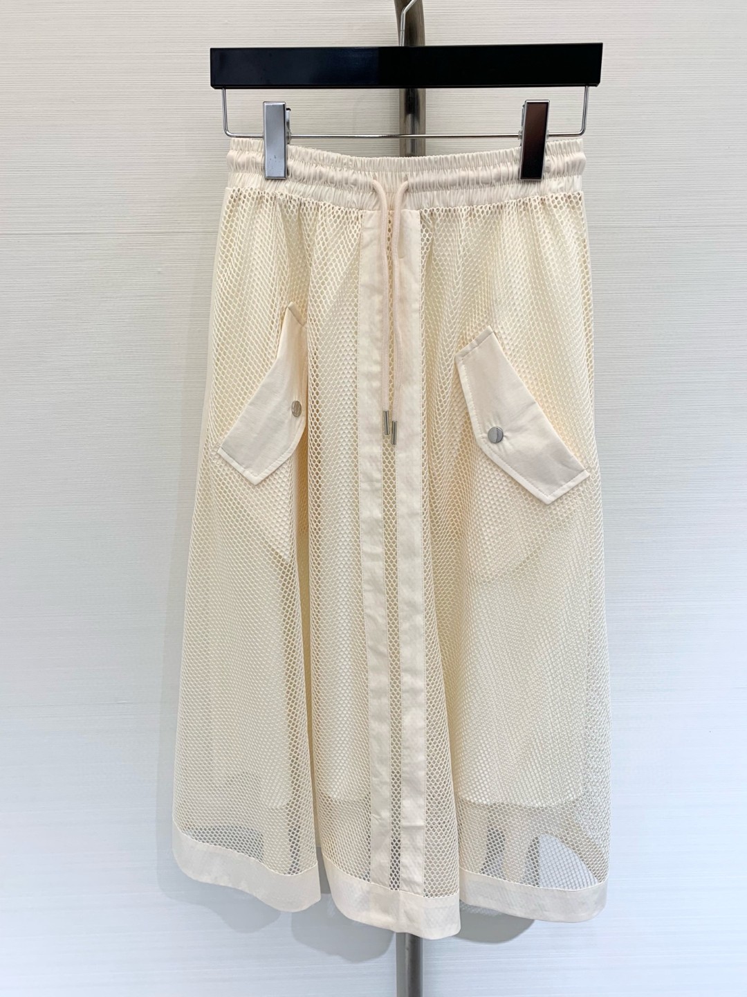 NO:425204,New spring and summer style grid hollow vest vest skirt suit solid color combination hollow design two-piece set lazy and casual, everything looks good inside, size, skirts, alexander wang19860909春夏新款 网格镂空背心马甲半裙套装 纯色搭配镂空设计款 两件套 慵懒休闲 内搭什么都好看 码数,,skirts,alexander wang,Women's clothing
