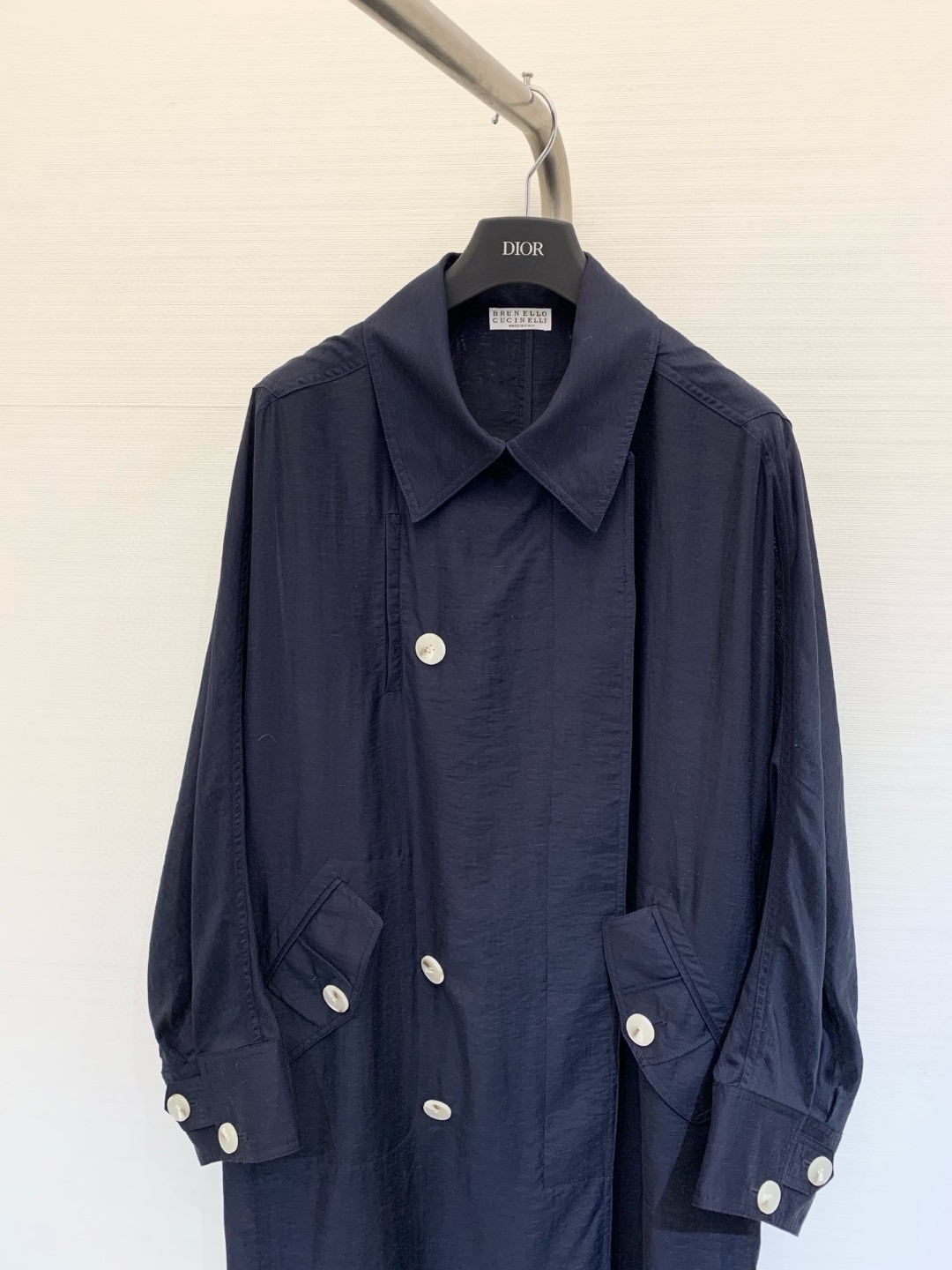 𝐁𝐂 
𝟐𝟎𝟐𝟓 夏季新款 工装风棉麻混纺防晒风衣 宽松版型不挑人 定制轻薄棉麻混纺面料 结合工装与风衣