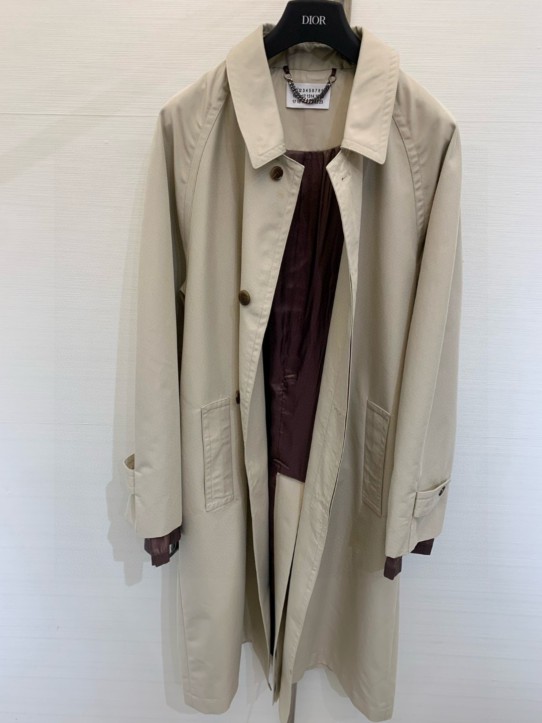 NO:438840,Hot products are shipped, new spring style, thin cotton long windbreaker jacket, customer-supplied cotton fabric, classic single row concealed quilt design, with lining on the upper body, silky and comfortable, never tired of watching it!  Behind her body, she is so heroic, elegant and capable, with a full aura and full temperament!  Match with a shirt or sweatshirt, fitted with casual pants, hoodie, sweatshirts, jackets & coats, alexander wang19860909爆款出货 春季新款 夹薄棉长款风衣外套,客供棉质面料,经典单排暗扣扣设计,带里衬上身丝滑舒适,百看不厌！上身后好一个英姿飒爽,优雅又干练 气场全开 气质满满！搭配恤或卫衣 下装配休闲裤  码数,,hoodie,sweatshirts,jackets & coats,alexander wang,Women's clothing