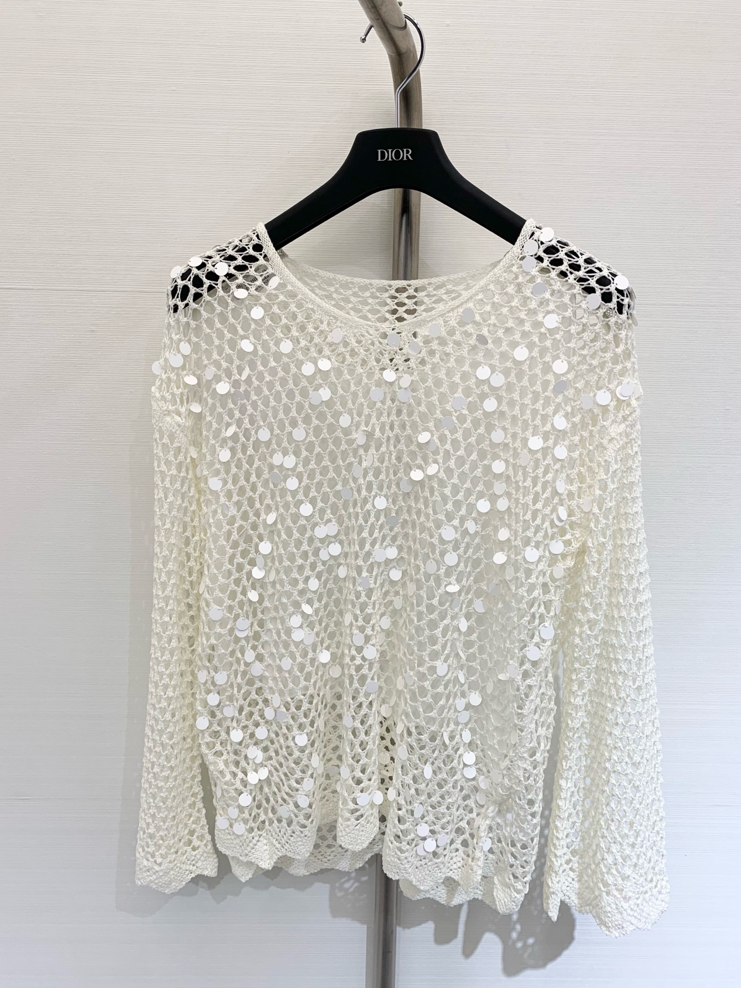 NO:440379,BC summer new model hollow knitted long-sleeved two-piece set fabric breathable logo pattern embellishment and high-end atmosphere on the upper body Color //,,alexander wang19860909BC 夏季新款 镂空针织长袖两件套 面料透气 logo图案修饰点缀 上身高级氛围感 色 //,,alexander wang,Women's clothing