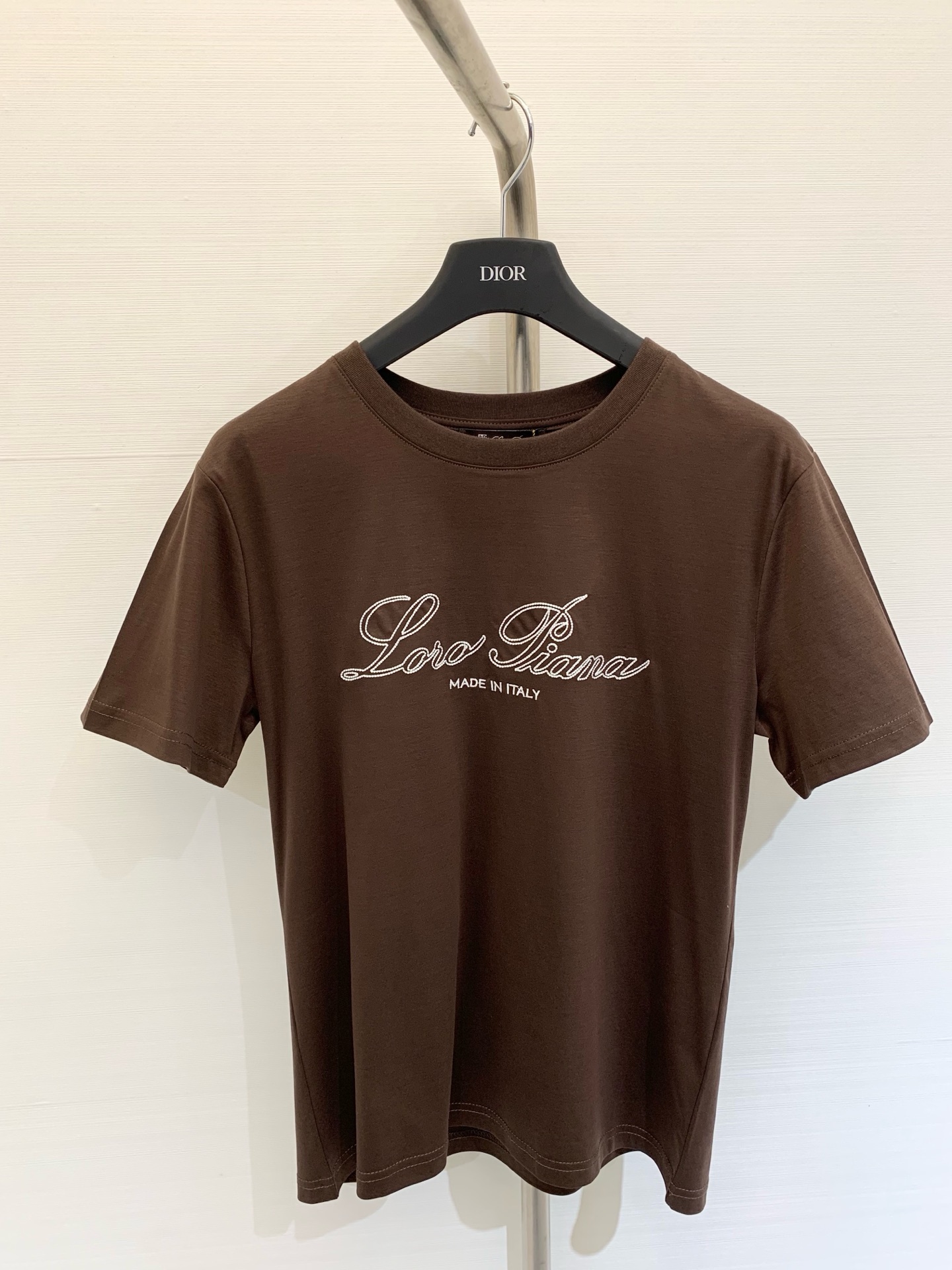 NO:443546,180L 25ss summer new style embroidered logo English letter round neck T-shirt yb custom cotton fabric four-color SML, loro piana,tees, t-shirt, alexander wang19860909180L 25ss夏季新款 刺绣Logo英文字母圆领T恤 yb定制棉面料 四色SML,,loro piana,tees，t-shirt,alexander wang,Women's clothing