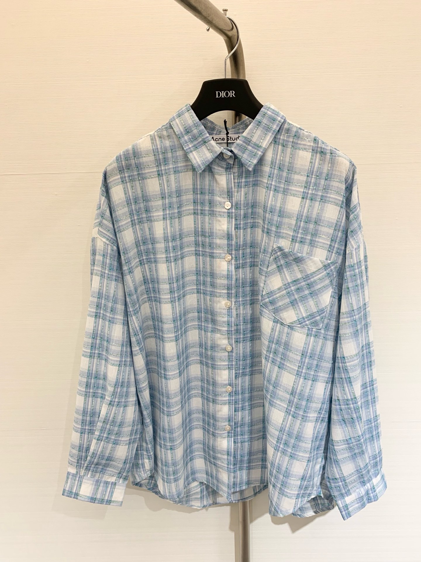 NO:443563,AcneStudios 25ss Fresh Jacquard Sunscreen Cardigan/Shirt Design High-quality Contrast Color Plaid Fabric Loose Large-Style Top Body Casual Lazy Thin Cotton Fabric Not Fearing the Hot One Color SML, Acne Studios, Dior, Alexander Wang19860909AcneStudios 25ss 清新系提花格子防晒开衫/衬衣 设计感高级撞色格子面料 宽松大版型上身休闲慵懒 薄纯棉面料不惧炎热 一色SML,,acne studios,dior,alexander wang,Women's clothing