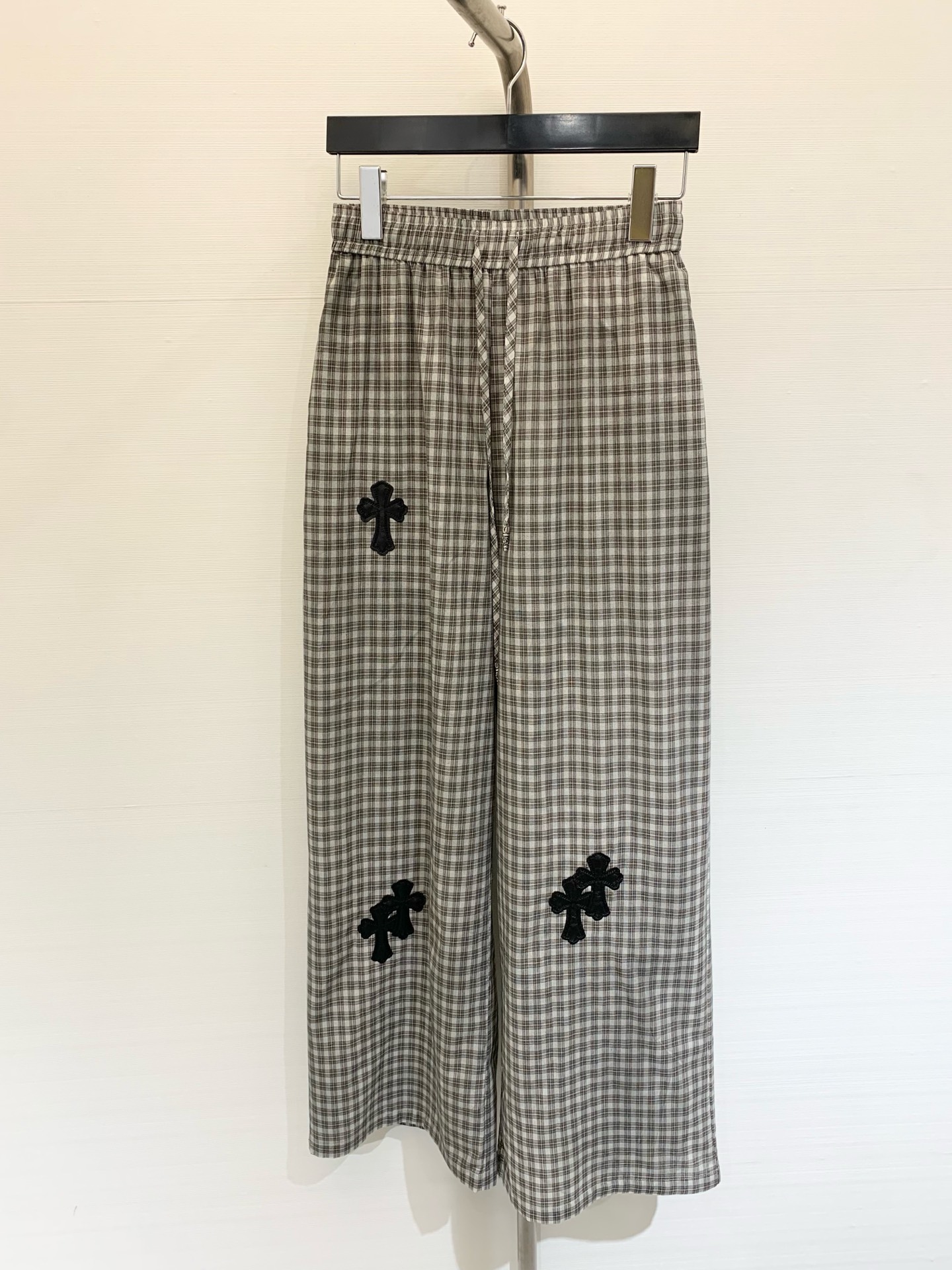 NO:448688,CH Croxin 25ss plaid embroidered cross mark casual trousers loose straight fit men and women same style sml, chrome hearts, alexander wang19860909CH克罗心 25ss 格子刺绣十字标休闲长裤 宽松直筒版型 男女同款sml,,chrome hearts,alexander wang,Women's clothing