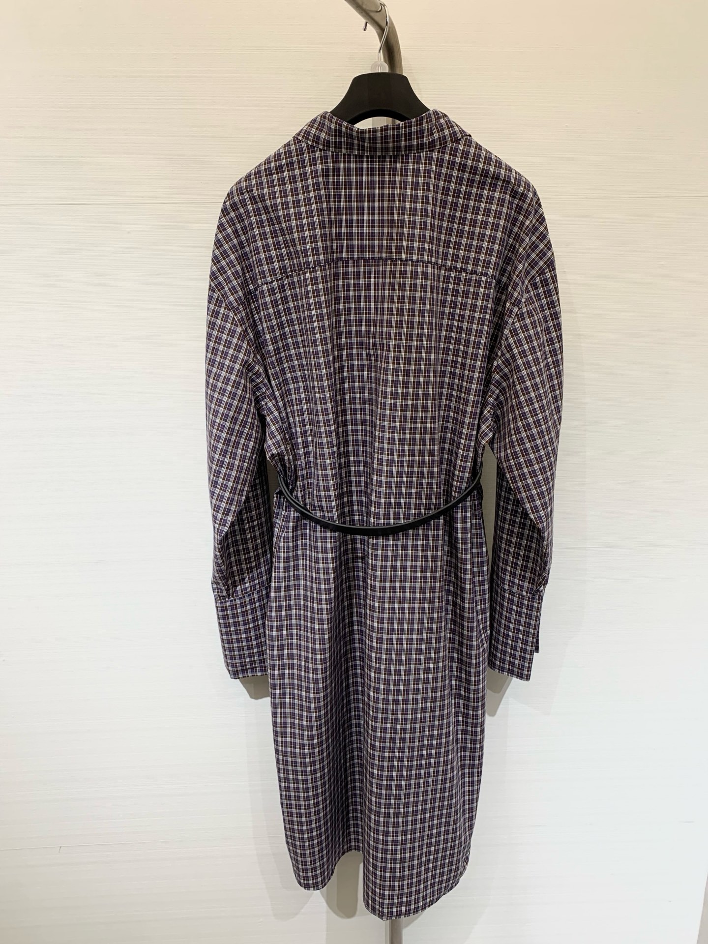 MM6马吉拉 25秋款 咖蓝格子长袖薄长衬衣 配数字🔢刻字Logo腰带 复古风优雅气质设计 叠穿单穿日常