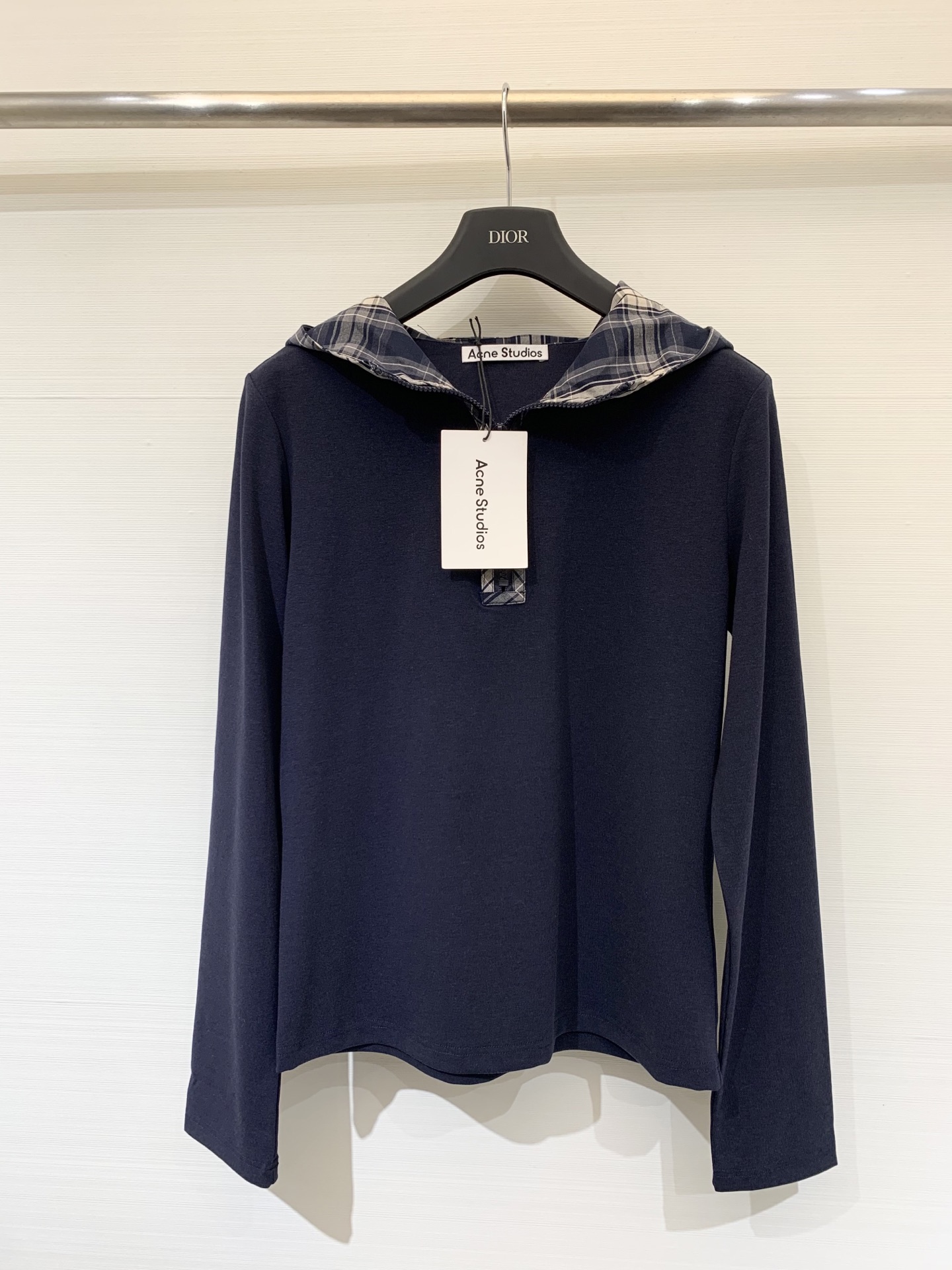 Acnestudios 25秋冬新款 格子拼接连帽长袖T恤 高级撞色拼接 帽子是采用衬衣棉类面料 log