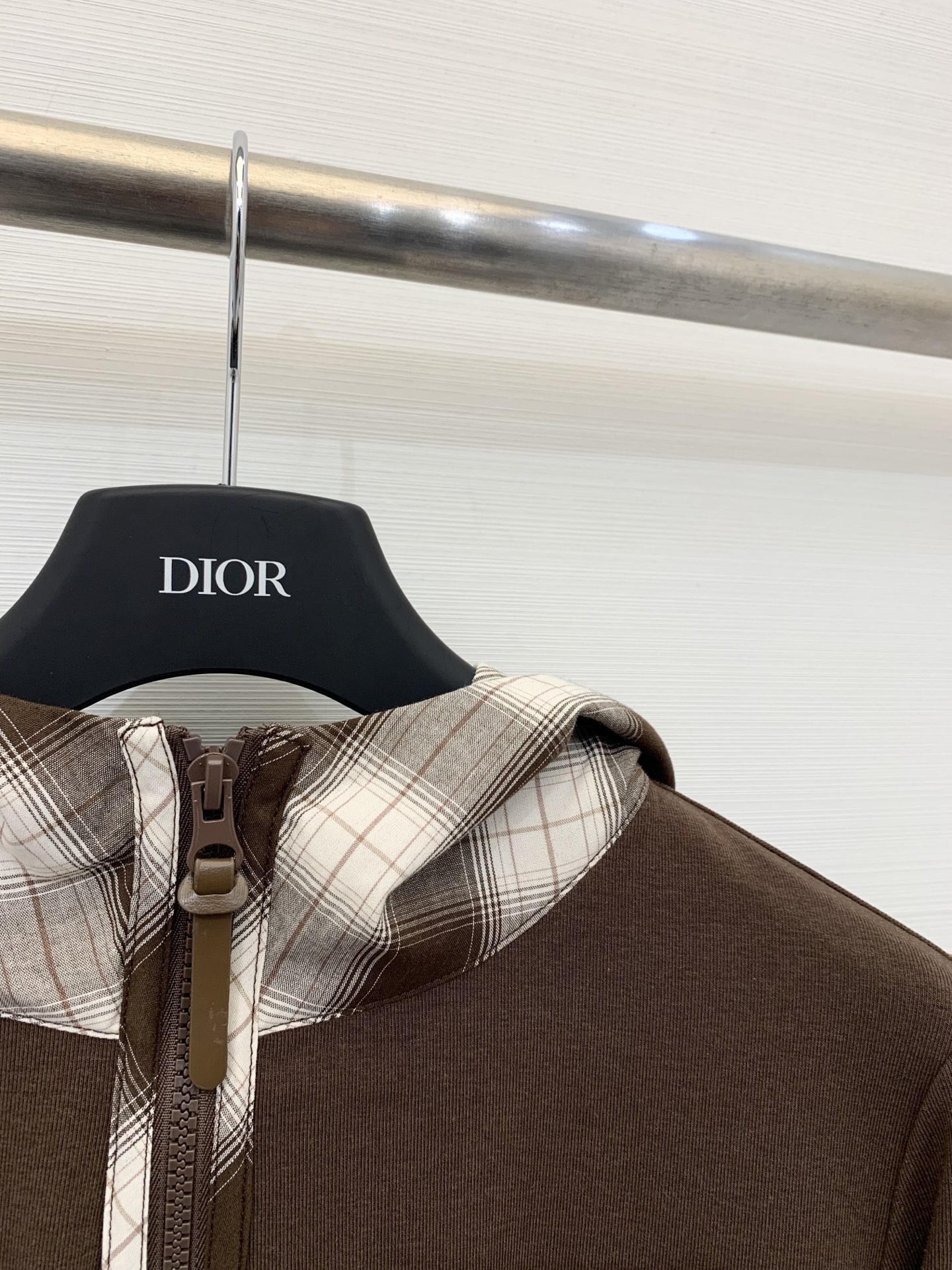 Acnestudios 25秋冬新款 格子拼接连帽长袖T恤 高级撞色拼接 帽子是采用衬衣棉类面料 log