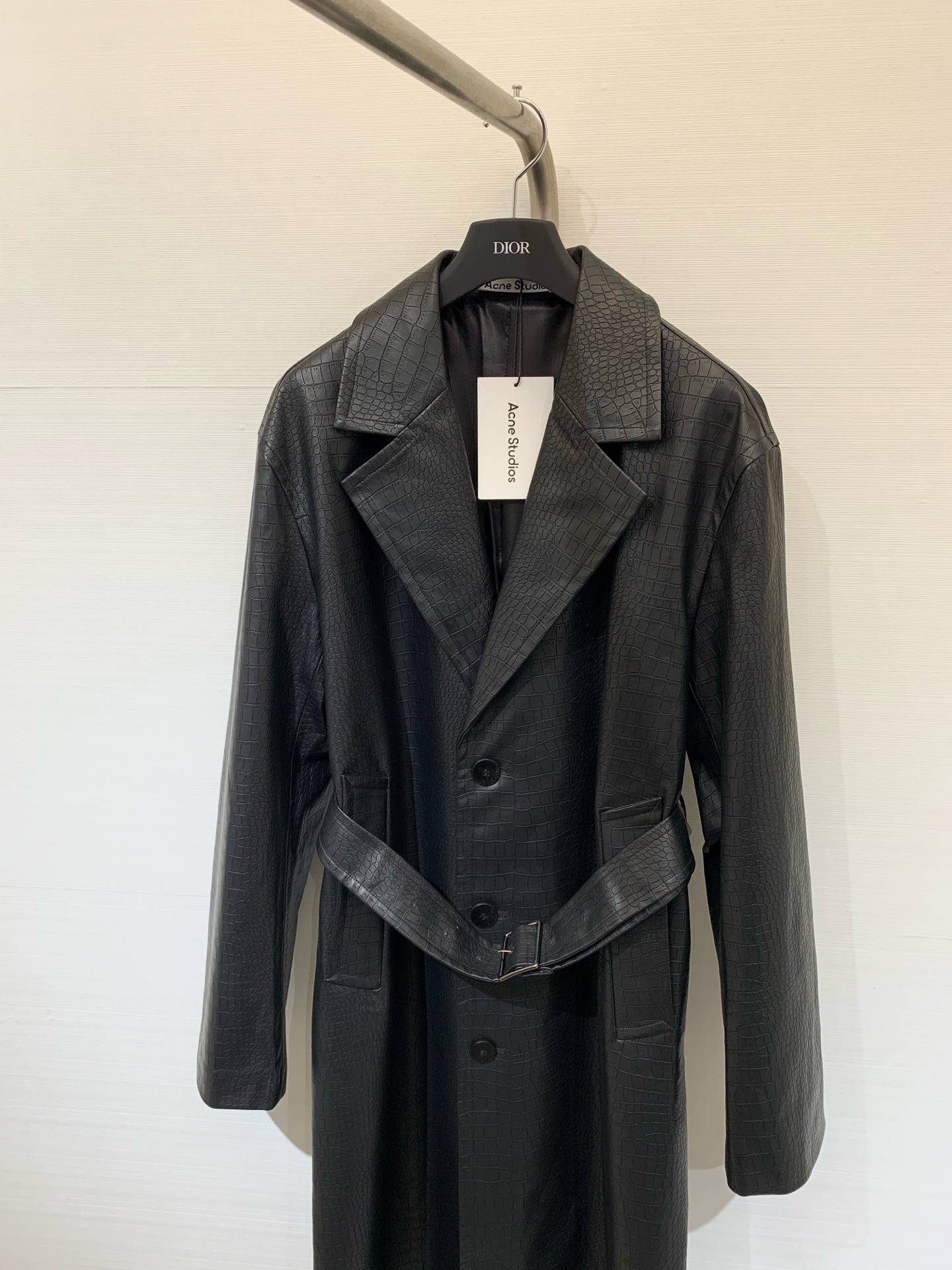 Acnestudios 25秋冬系列款 鳄鱼皮革腰带风衣外套 暗格纹老钱风 蛋白质软皮材质 质地柔软顺滑