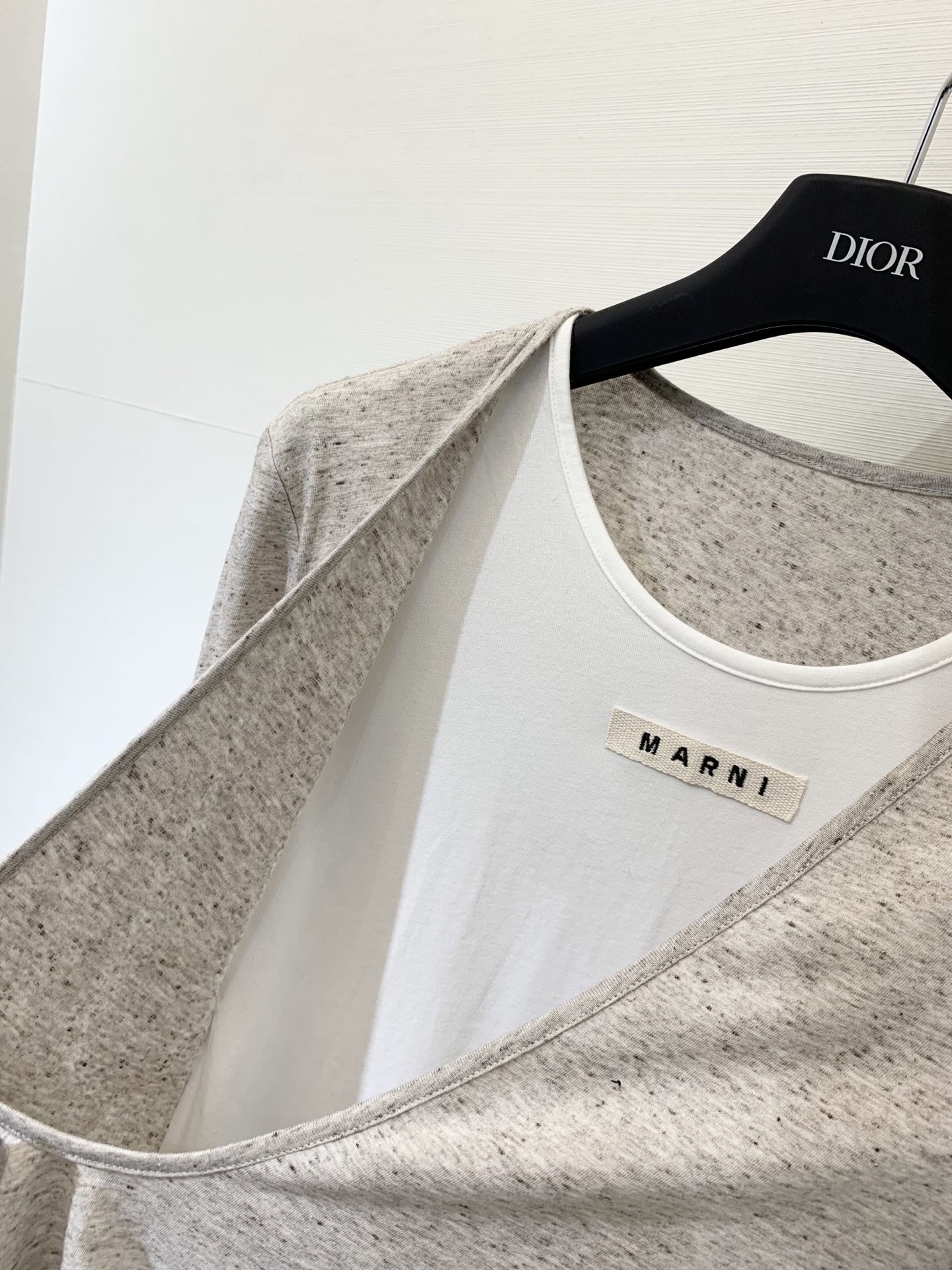 Marni 25秋冬新款 圆领拼接大领大U领短袖T恤 高级老钱风配色拼接 时髦风穿搭 假两件版型上身绝绝